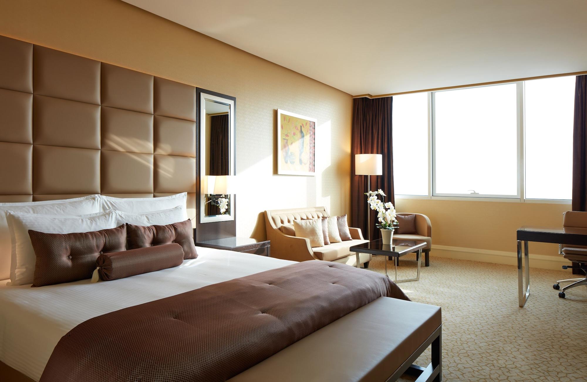 Millennium Hotel & Convention Centre Kuwait Kuwait City Екстер'єр фото A room at the hotel
