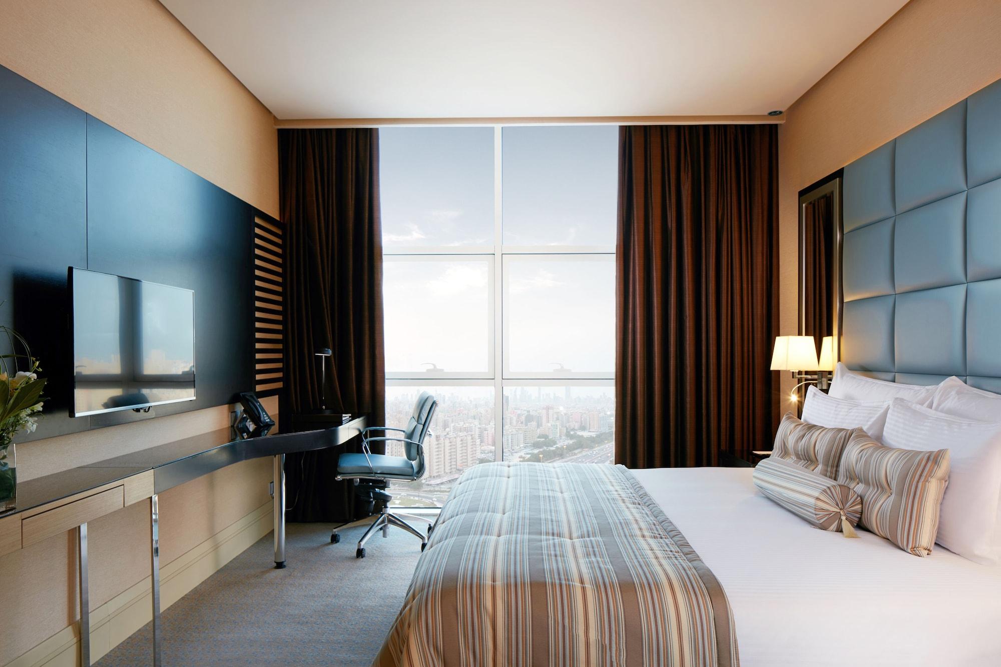 Millennium Hotel & Convention Centre Kuwait Kuwait City Екстер'єр фото A bedroom at the hotel