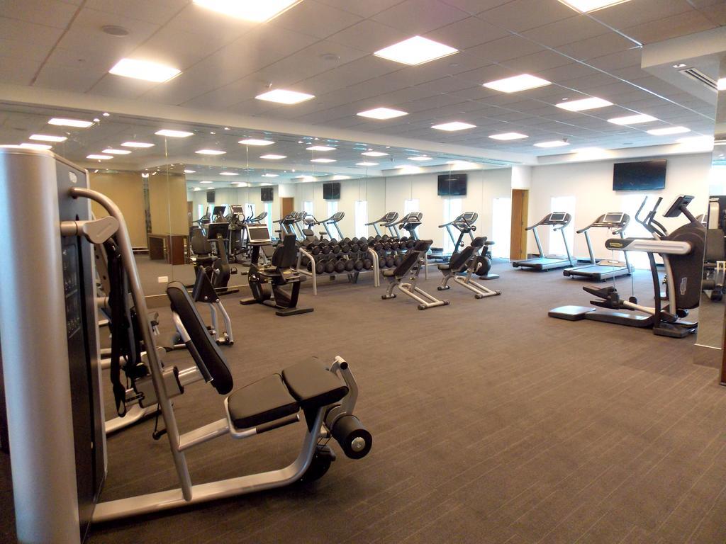 Millennium Hotel & Convention Centre Kuwait Kuwait City Екстер'єр фото The gym at the 2012 Olympic Village