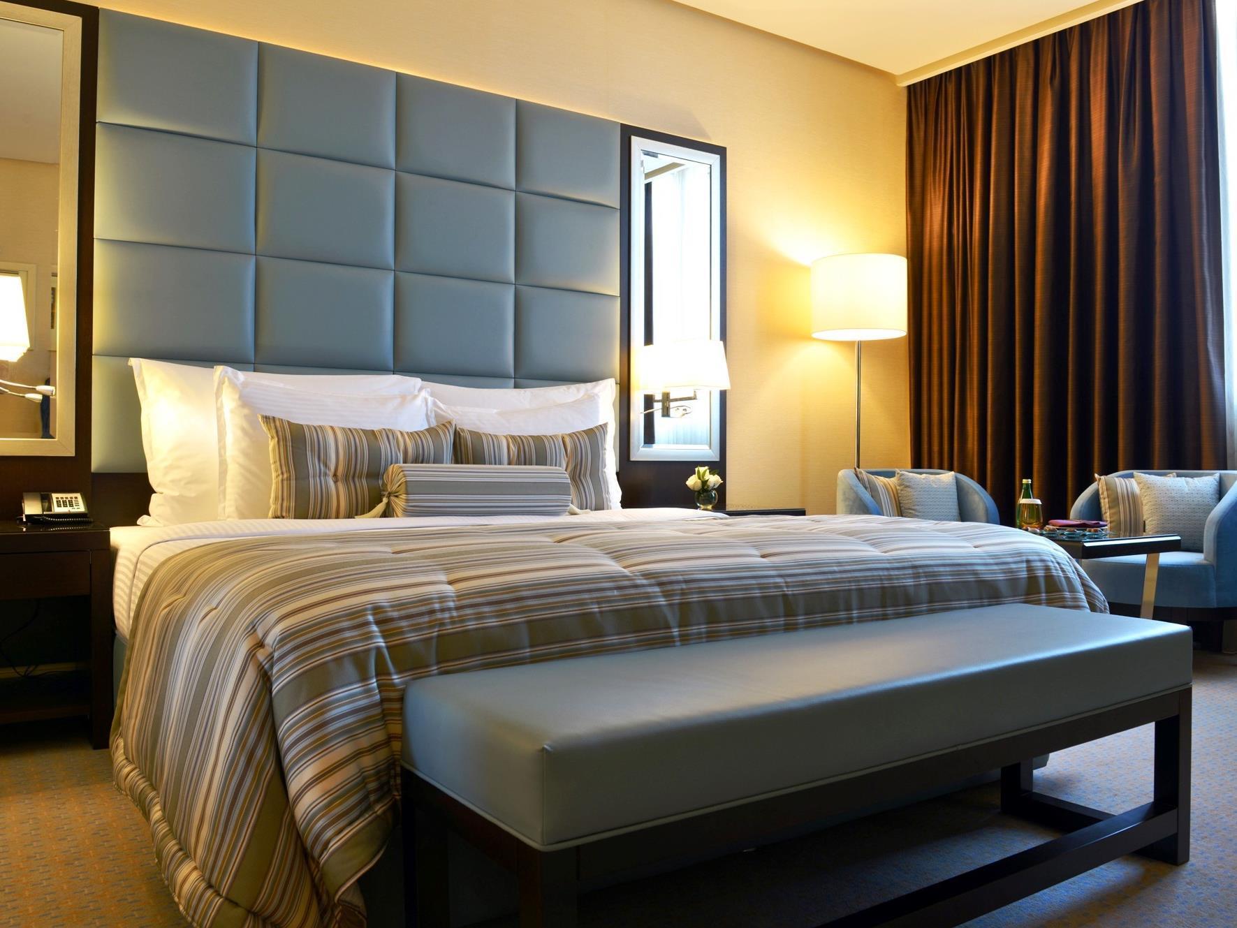 Millennium Hotel & Convention Centre Kuwait Kuwait City Екстер'єр фото A bedroom at the hotel