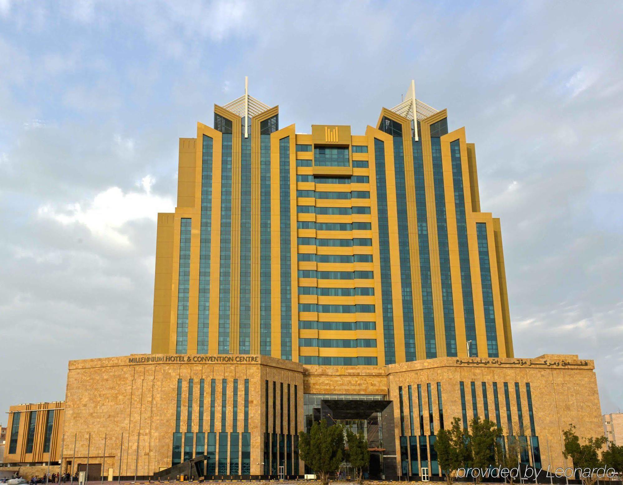 Millennium Hotel & Convention Centre Kuwait Kuwait City Екстер'єр фото The Grand Hotel