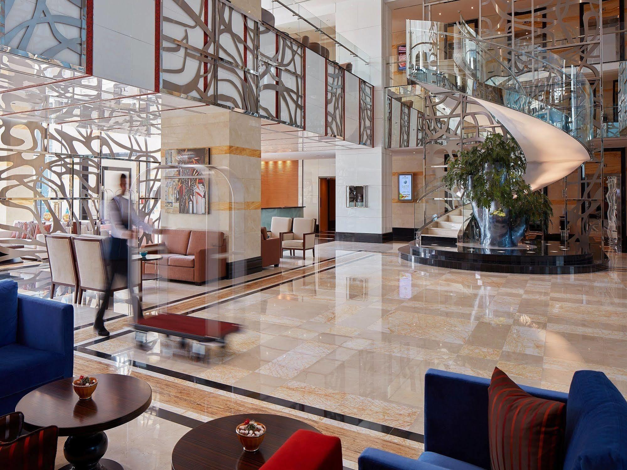 Millennium Hotel & Convention Centre Kuwait Kuwait City Екстер'єр фото Lobby