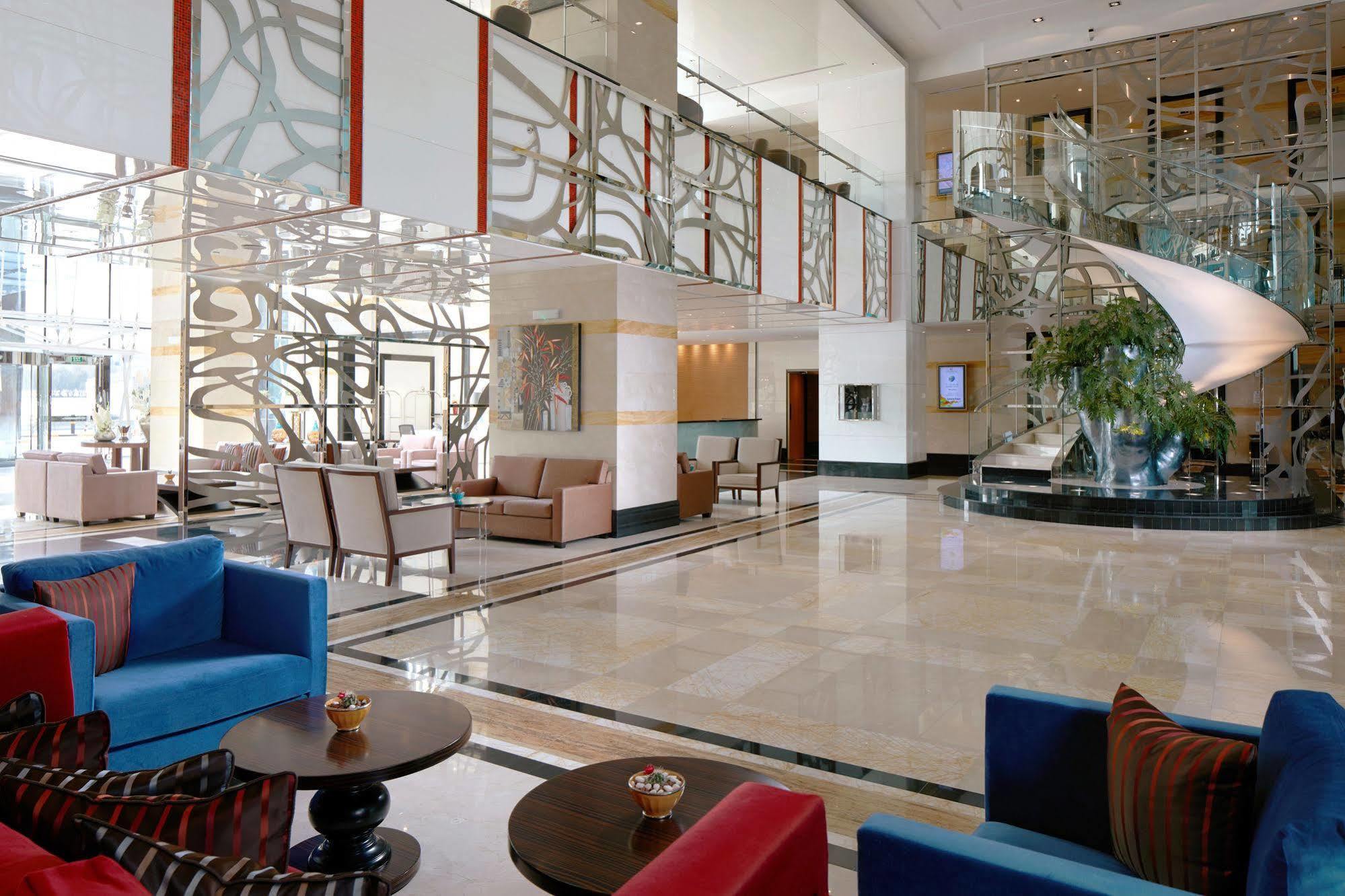 Millennium Hotel & Convention Centre Kuwait Kuwait City Екстер'єр фото Lobby